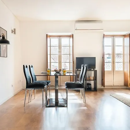 Apartamento Plum Guide - Trovador *